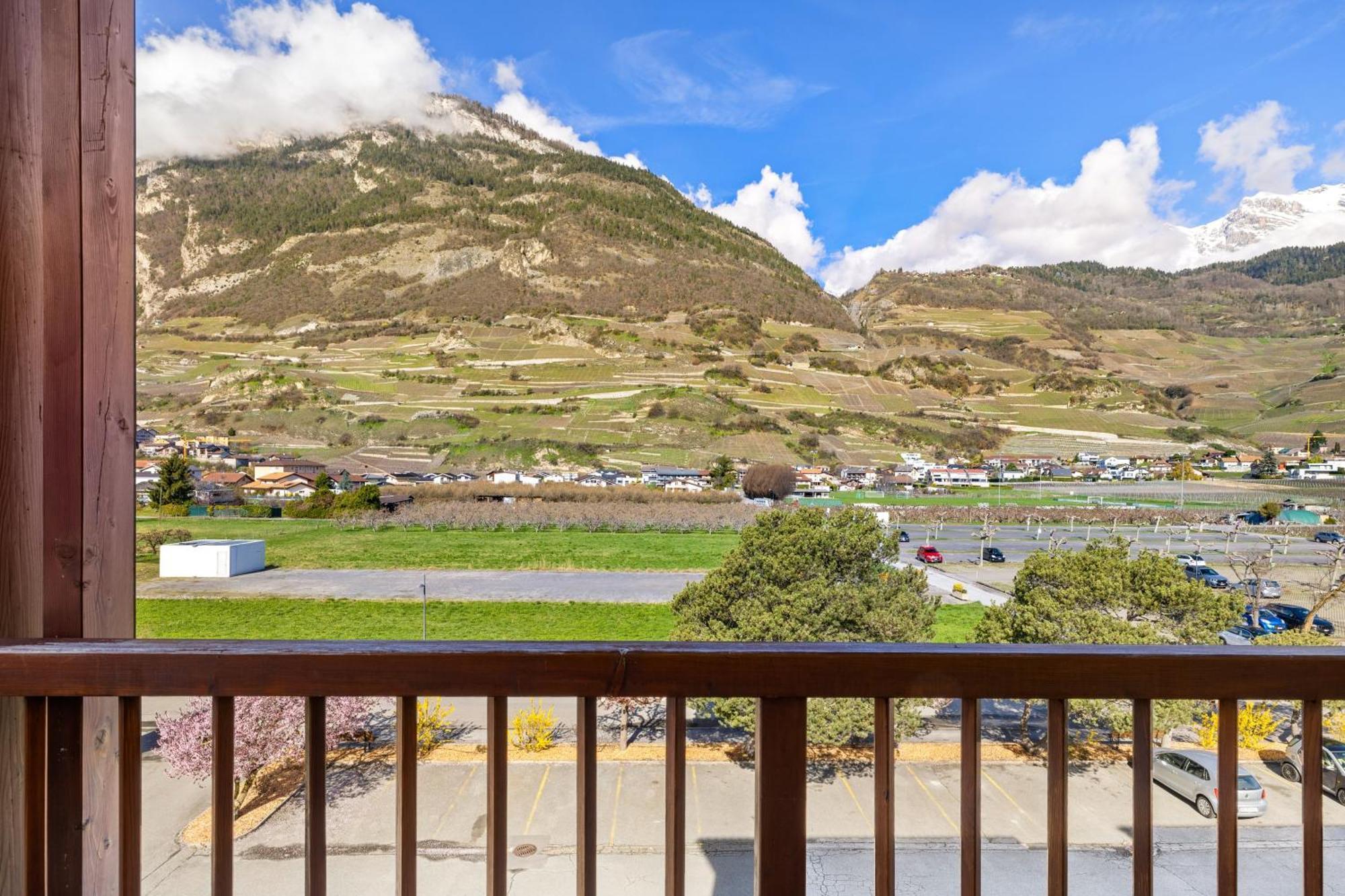 Duplex Cosy Aux Bains De Saillon Lägenhet Exteriör bild