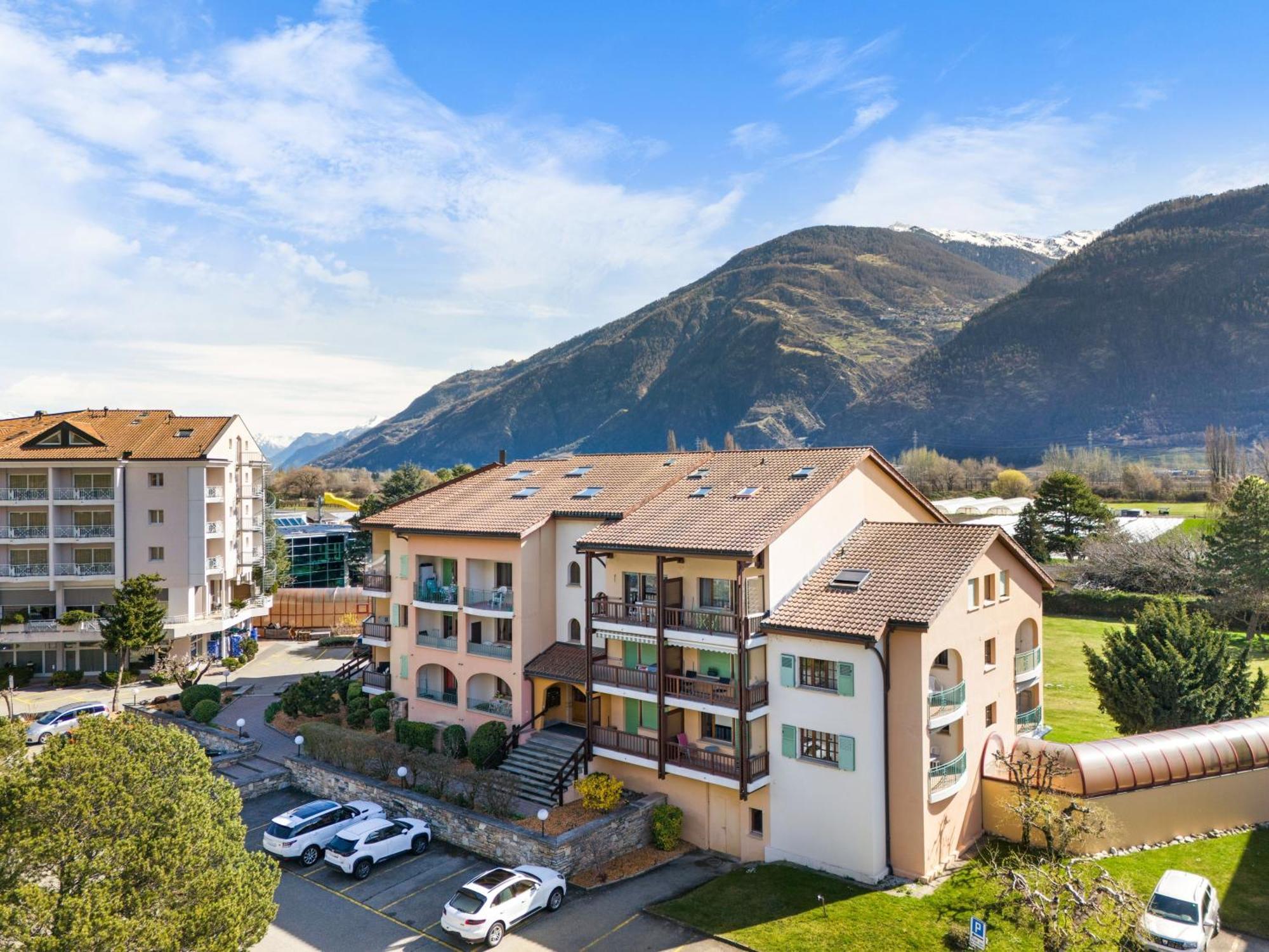 Duplex Cosy Aux Bains De Saillon Lägenhet Exteriör bild